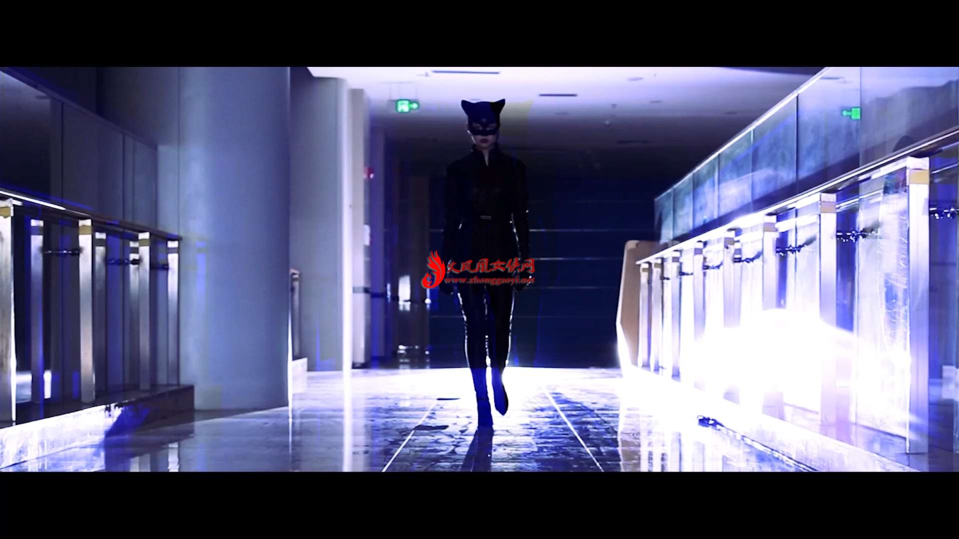 èŮ.00_39_35_10.Still009.jpg